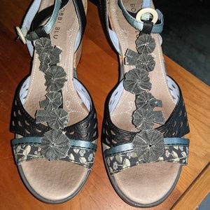 Bobbi Blu wedges